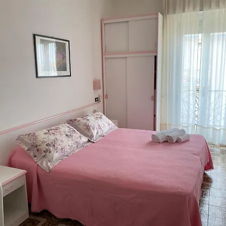 Rosy Rimini