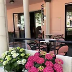 Hotel Rosy 3*