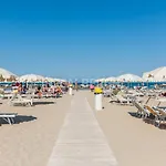 Rosy Rimini
