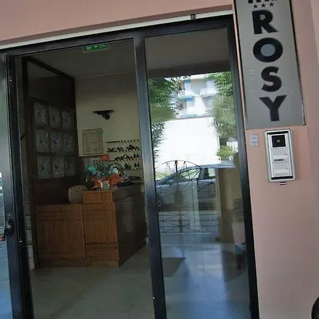 فندق Rosy 3*