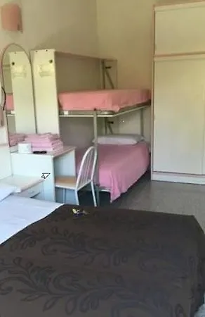Rosy 3* ريميني