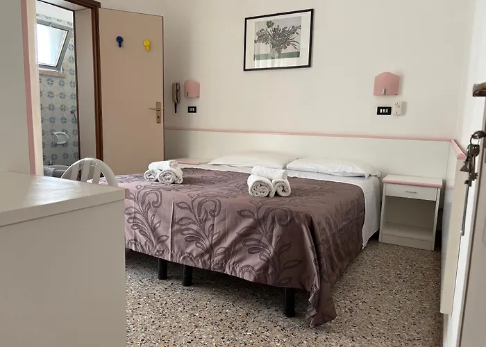 Rosy Hotel Rimini